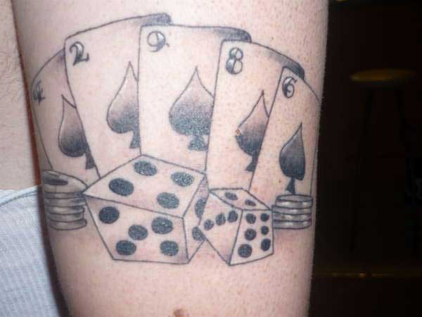 cartas e dados cartas e dados
