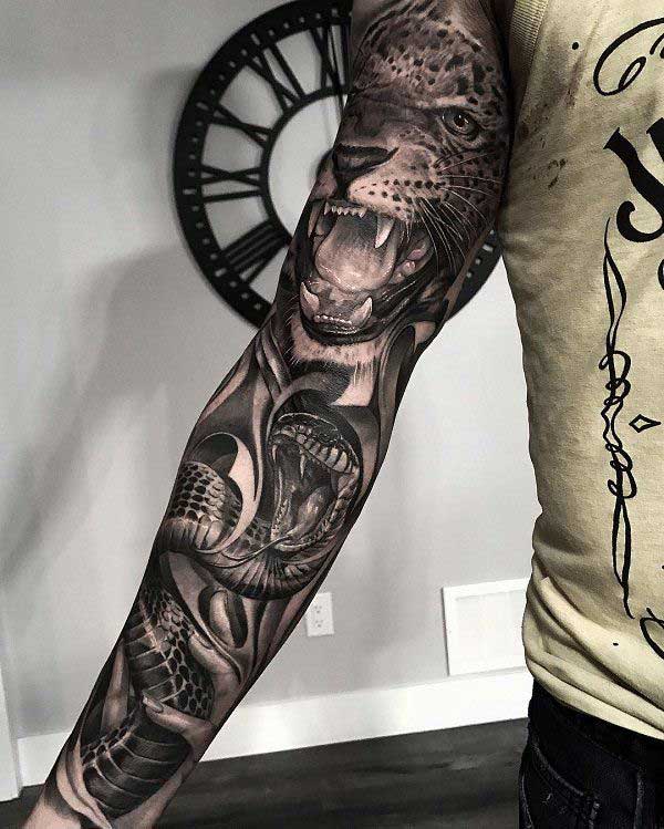 no Braco 9 Tatuagens de animais realistas no braço.