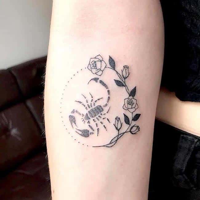 Imagens de tatuagem feminina de escorpiao Imagens de tatuagem feminina de escorpiao