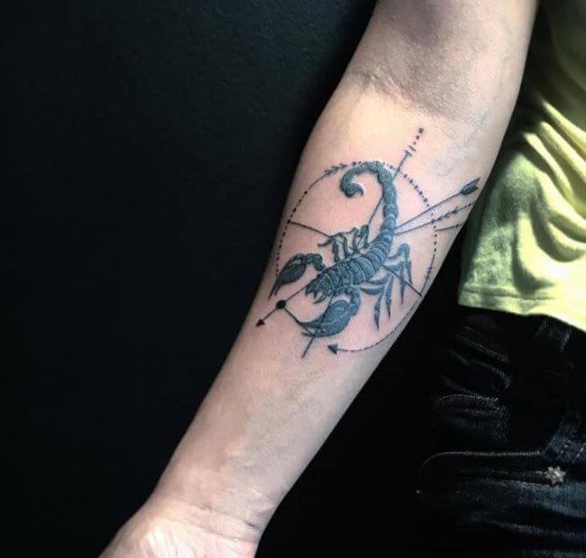 tattoo de escorpiao no braco 4 tattoo de escorpiao no braco 4