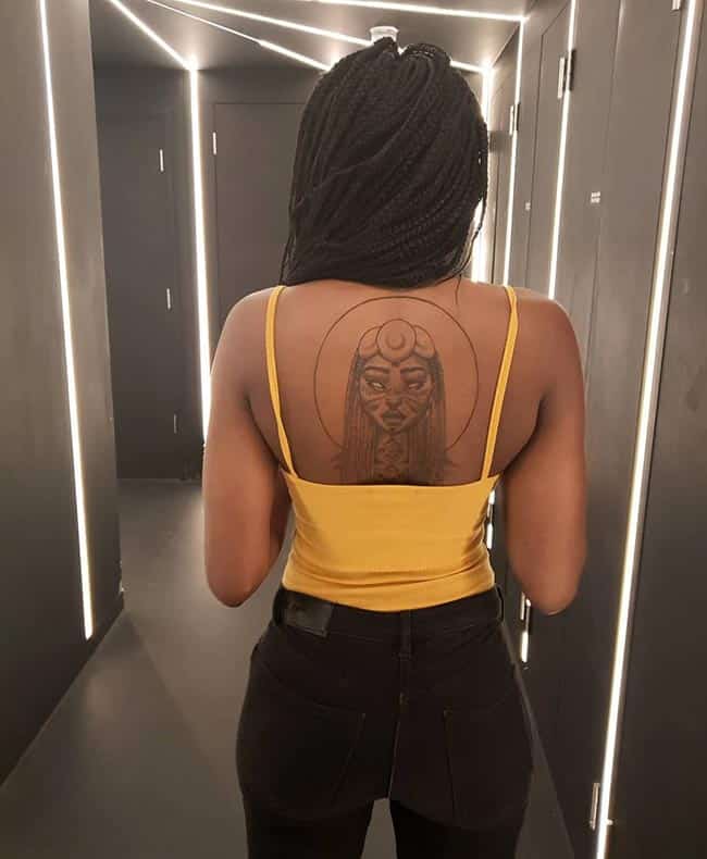 Tatuagens nas costas Pele Negra Tatuagens nas costas Pele Negra